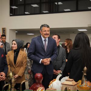 Aile Destek Merkezi (ADEM) Kursiyerlerinden El Sanatları Sergisi - fotoğraf 2