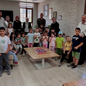 🎈 Sevgiyle, Neşeyle Minikler İl Müdürlüğümüzde - fotoğraf 2