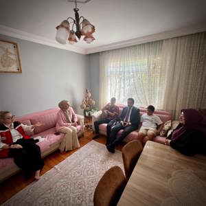 İl Müdürümüz Sn. Ömer TURAN, 15 Temmuz Şehidimiz Cengiz HASBAL 'ın Hanesine Ziyaret Gerçekleştirmiştir - fotoğraf 2