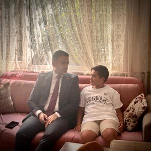 İl Müdürümüz Sn. Ömer TURAN, 15 Temmuz Şehidimiz Cengiz HASBAL 'ın Hanesine Ziyaret Gerçekleştirmiştir - fotoğraf 1