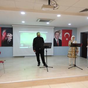 Evlenecek Gençler Eğiitim Öncesi “Aile Olmak ve Aile Kalmak” Temalı Şiir Dinletisiyle Unutulmaz Anlar Yaşadı - fotoğraf 2