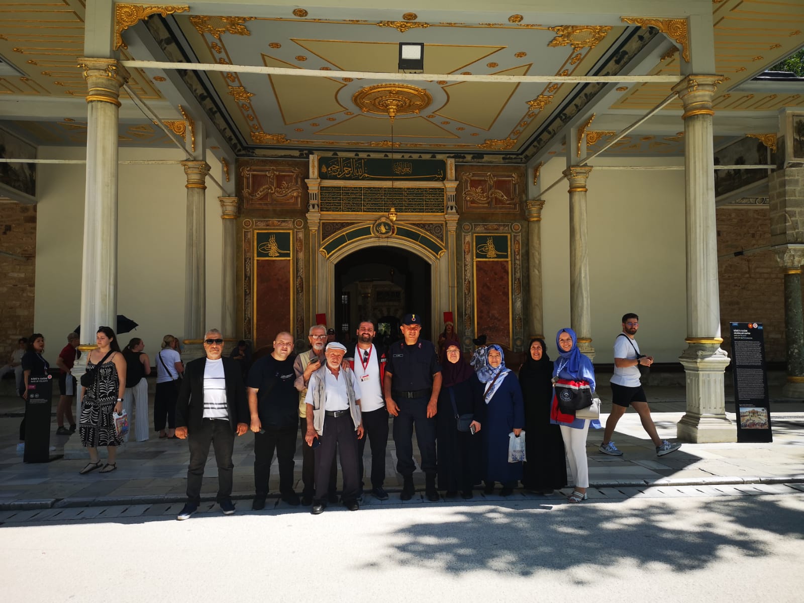 2025 'Aile Yılı' Kapsamında "Ailemiz İnancımız, Geleneğimiz, Değerlerimiz" Temasıyla Şehit Yakınlarımız ile Topkapı Sarayını Ziyaret Ediyoruz