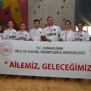 Voleybol Turnuvasının 5 ve 6 Temmuz tarihlerinde ilk karşılaşmaları gerçekleştirildi. - fotoğraf 2