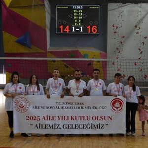 Voleybol Turnuvasının 5 ve 6 Temmuz tarihlerinde ilk karşılaşmaları gerçekleştirildi. - fotoğraf 3