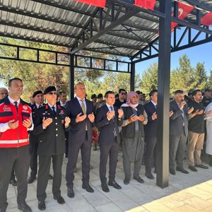 Kurban Bayramı Arifesinde Aziz Şehitlerimiz Dualarla Anıldı, Aileleri Ziyaret Edildi - fotoğraf 3