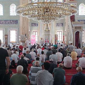 İlimiz Genelindeki Camilerde Cuma Namazı Öncesi Koruyucu ve Önleyici Hizmetler Kapsamında Farkındalık Eğitimleri Devam Etmektedir - fotoğraf 2