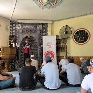 İlimiz Genelindeki Camilerde Cuma Namazı Öncesi Koruyucu ve Önleyici Hizmetler Kapsamında Farkındalık Eğitimleri Devam Etmektedir - fotoğraf 4