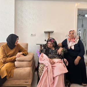 Anneler Günü’nde Şehit Annelerine Vefa Dolu Ziyaretler - fotoğraf 2