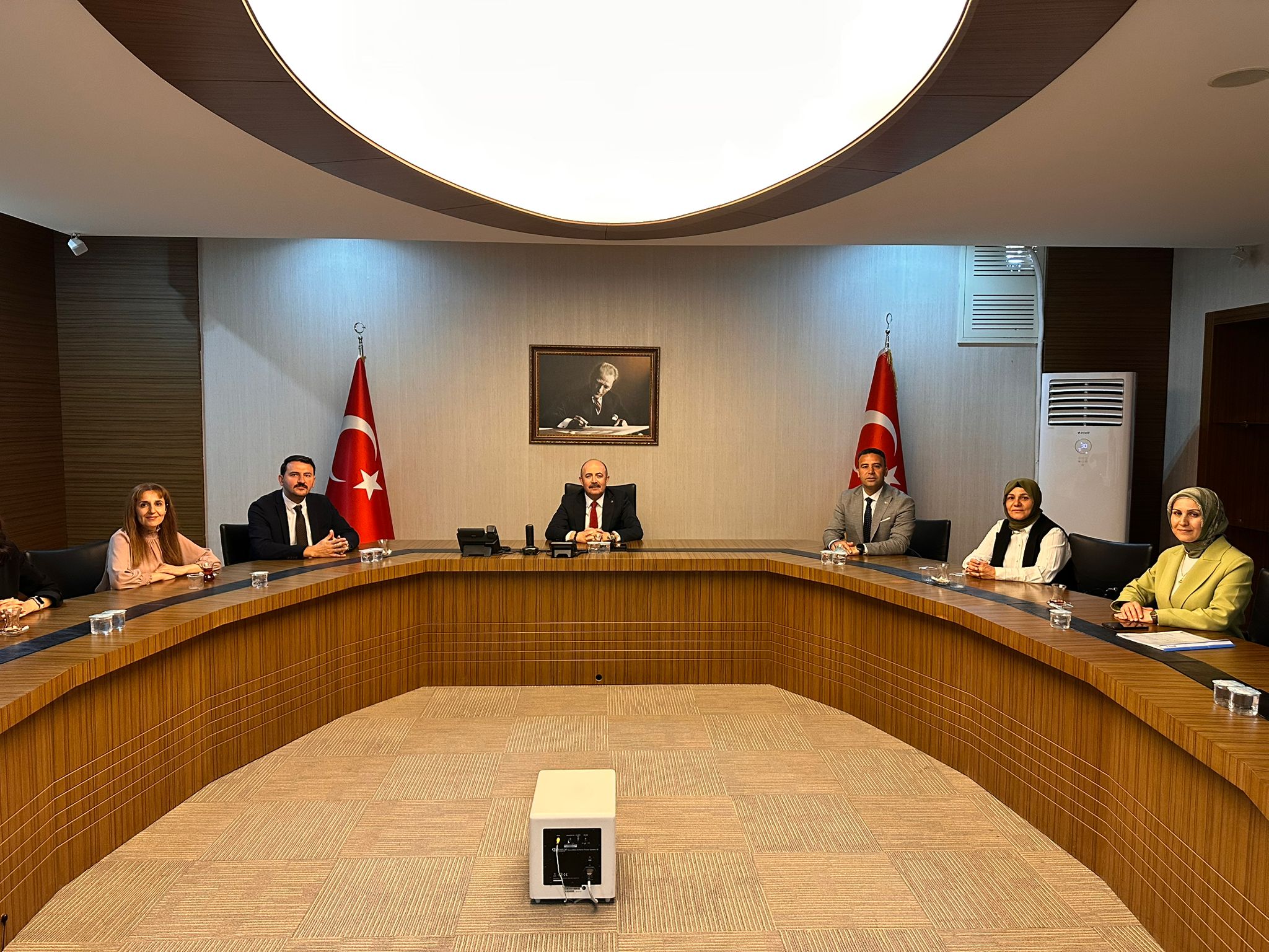 Koruyucu Aile Sisteminin Güçlendirilmesi İçin Gaziantep’te Paydaş Toplantısı Düzenlendi