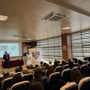 Kreş ve Çocuk Kulübü Personeline Yönelik Bilgilendirme Programı Gerçekleştirildi - fotoğraf 2