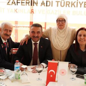 15 Temmuz Demokrasi ve Milli Birlik Gününü Anma Etkinlikleri Kapsamında Zonguldak Polisevinde Yemek Programı İcra Edilmiştir. - fotoğraf 1