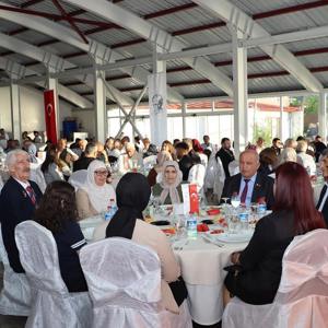 15 Temmuz Demokrasi ve Milli Birlik Gününü Anma Etkinlikleri Kapsamında Zonguldak Polisevinde Yemek Programı İcra Edilmiştir. - fotoğraf 11
