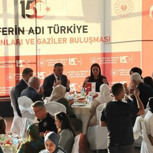 15 Temmuz Demokrasi ve Milli Birlik Gününü Anma Etkinlikleri Kapsamında Zonguldak Polisevinde Yemek Programı İcra Edilmiştir. - fotoğraf 9