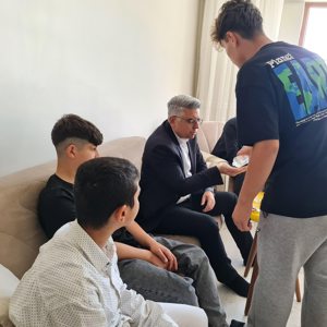 İl Müdürümüzden Çocuklarımıza Bayram Ziyareti - fotoğraf 2