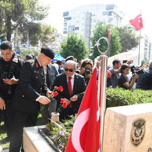 15 Temmuz Şehitlerimizi Dualarla Andık - fotoğraf 5