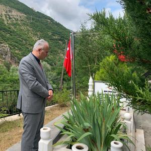  Kahraman Öğretmenimiz Necmettin Yılmaz’ı rahmet, minnet ve dualarla andık! - fotoğraf 4