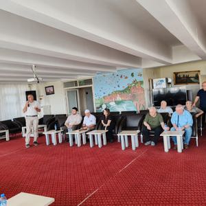 Edirne Huzurevi’nde 15 Temmuz Milli Birlik ve Beraberlik Günü Kapsamında Şehitlerimiz İçin Yasin-i Şerif Okutuldu. - fotoğraf 3