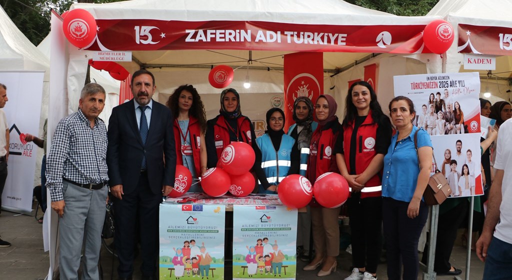 15 Temmuz Demokrasi ve Millî Birlik Günü Anma Programında, Aziz Şehitlerimizi Rahmetle, Kahraman Gazilerimizi Minnetle Andık.