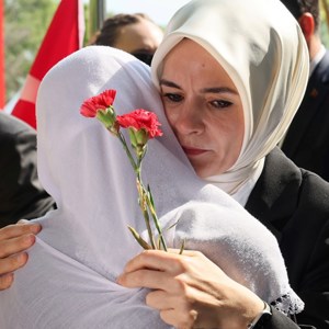 Aile ve Sosyal Hizmetler Bakanımız Göktaş, 15 Temmuz Şehitliği'ndeki anma törenine katıldı - fotoğraf 3