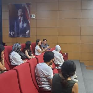 Kapının Eşiğinde Ailem Projesi - fotoğraf 4