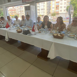 İl Müdürlüğümüze Bağlı Trabzon Huzurevi Yaşlı Bakım Ve Rehabilitasyon Merkezi Kuruluş Müdürü Kamil Yıldırım’a Emekliliğe Ayrılması Nedeniyle Veda (Vefa) Yemeği Düzenlendi. - fotoğraf 8