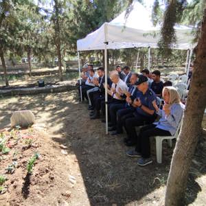 Gazimizi Kabri Başında Dualar İle Andık - fotoğraf 2