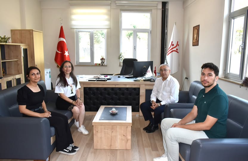 İl Müdürümüz Faruk Uysal, Osmangazi Sosyal Hizmet Merkezi’ni ziyaret ederek yürütülen çalışmaları yerinde gözlemledi