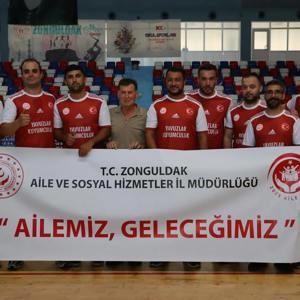 2025 Aile Yılı Kapsamında Kuruluşlarımız Arası Voleybol Turnuvasının İlk Eleme Müsabakaları Tamamlanmıştır.  - fotoğraf 4