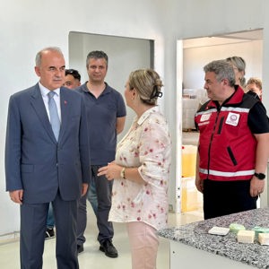 Valimiz Sayın Muammer Erol, İl Müdürümüz Harun Tan ile birlikte Ordu Kadın Emeği Kadın Girişimi Üretimi ve İşletme Kooperatifini ziyaret etti. - fotoğraf 3