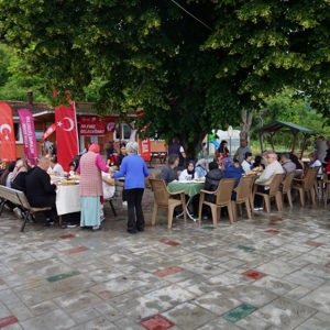 Fatsa Demircili Ihlamur Çiçekleri Kadın Girişimcileri Kooperatifi koruyucu ailelerimiz için anlam dolu bir sabah kahvaltısı programı düzenledi. - fotoğraf 1