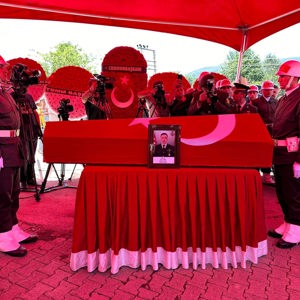 Pençe-Kilit Harekâtında Şehit Düşen Uzman Çavuş Kani OBİ, Ordu’da Son Yolculuğuna Uğurlandı - fotoğraf 8