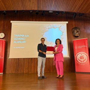 2025 Aile Yılı Kapsamında İl Müdürlüğümüze bağlı Kuruluşlarımızda Görev Yapan Personelimize Yönelik Travma Duyarlı Hizmet Semineri Gerçekleştirilmiştir - fotoğraf 1