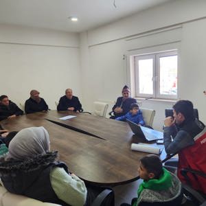 "Özel Gereksinimli Çocuklar ve Aileler ile Sosyal Hizmetlerde Buluşalım! Sosyal Sorunları Konuşalım!” Projesi Devam Ediyor" - fotoğraf 1