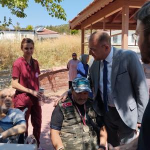 Engelsiz Yaşam Merkezimizde Aşure Bereketi - fotoğraf 5