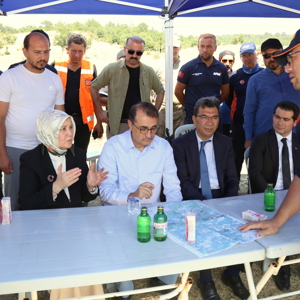 Bakan Yardımcımız Sayın Leman Yenigün Şehitlerimiz İçin Düzenlenen Cenaze Törenlerine Katıldı - fotoğraf 6