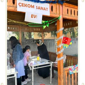 🎨 Bugün günlerden Ebru 🖌️ - fotoğraf 1