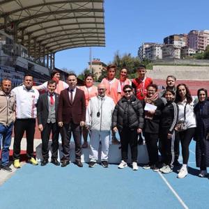 Devrek Engelsiz Yaşam Rehabilitasyon ve Aile Danışma Merkezi Müdürlüğümüzden Hizmet Almakta Olan Kızlarımız Atletizm ve Masa Tenisi Şampiyonalarında 5 Birincilik Madalyası Alarak Bizleri Gururlandırmışlardır. - fotoğraf 1