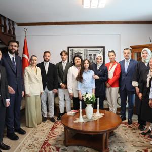 Bakanımız Göktaş, Batı Trakya'da  Dr. Sadık Ahmet'in  vefatının 30. yıl dönümünde düzenlenen anma törenine katıldı - fotoğraf 7
