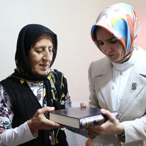 Bakanımız Sayın Göktaş'tan Orman Yangını Şehitlerinin Ailelerine Taziye Ziyareti - fotoğraf 5