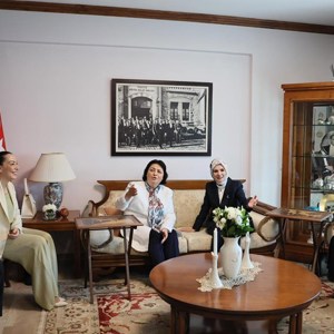 Bakanımız Göktaş, Batı Trakya'da Dr. Sadık Ahmet'in vefatının 30. yıl dönümünde düzenlenen anma törenine katıldı - fotoğraf 8