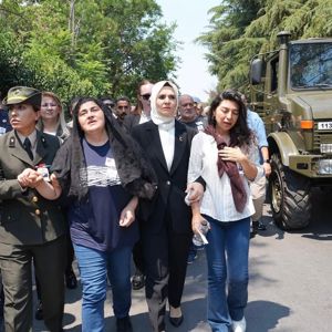 Şehidimiz Muhafız Er Hayrullah Halit Karaman’ı Ebedi Makamına, Dualarımızla Yolcu Ettik Mehmetçiğimize Allah’tan Rahmet, Ailesine ve Yakınlarına Sabır Diliyoruz - fotoğraf 1