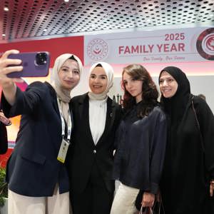Aile ve Sosyal Hizmetler Bakanımız Göktaş, IDEF 2025'i ziyaret etti - fotoğraf 4