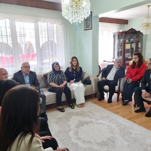 Anneler Gününde Gönüllere Dokunan Ziyaretler - fotoğraf 1