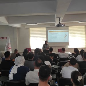 Evlenecek Gençlerin Desteklenmesi Projesi Kapsamında Eğitimler Devam Ediyor - fotoğraf 3