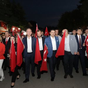 15 Temmuz Demokrasi ve Millî Birlik Günü Etkinlikleri Kapsamında Demokrasi ve Millî Birlik Yürüyüşü Yapıldı - fotoğraf 3