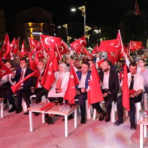 15 Temmuz Demokrasi ve Millî Birlik Günü” Etkinlikleri Kapsamında  "Demokrasi Nöbeti” Tutuldu - fotoğraf 2