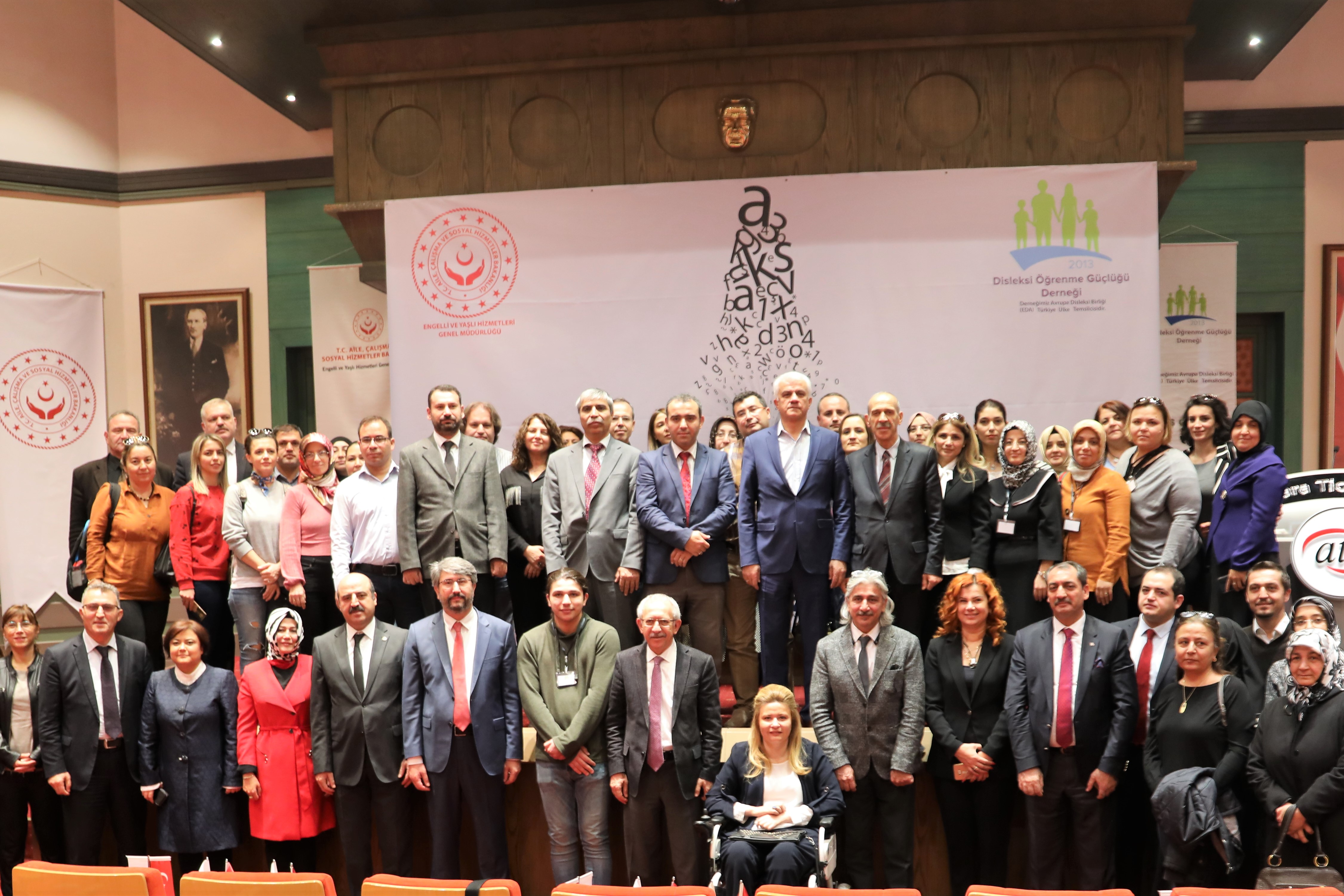 Disleksi Farkındalık Sempozyumunda Disleksili Bireylerin Sorunları ve Beklentileri  Ele Alındı