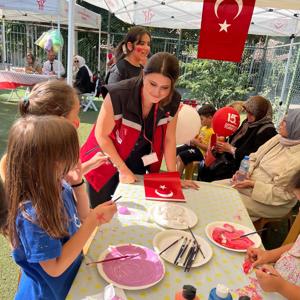 2025 Aile Yılı Kapsamında Eyüpsultan Sosyal Hizmet Merkezi Tarafından Düzenlenen Çocuk Şenliği, Çocuklarımız ve Ailelerin Katılımıyla Gerçekleştirildi - fotoğraf 2
