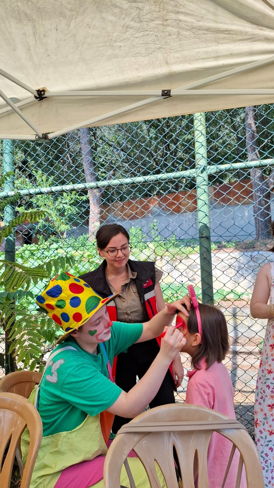 2025 Aile Yılı Kapsamında Eyüpsultan Sosyal Hizmet Merkezi Tarafından Düzenlenen Çocuk Şenliği, Çocuklarımız ve Ailelerin Katılımıyla Gerçekleştirildi