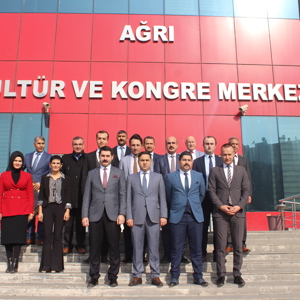 İl Müdürümüz Mehmetşafi ERİM “Avludan Aramıza” Projesinin Resim Sergisine Katıldı. - fotoğraf 1